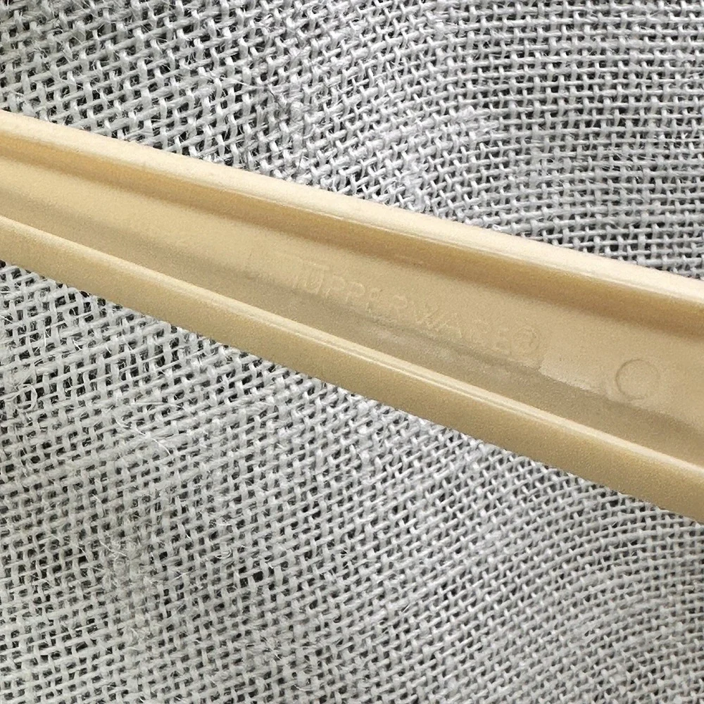 Tupperware E Series Slotted Spoon #1815 Yellow 12